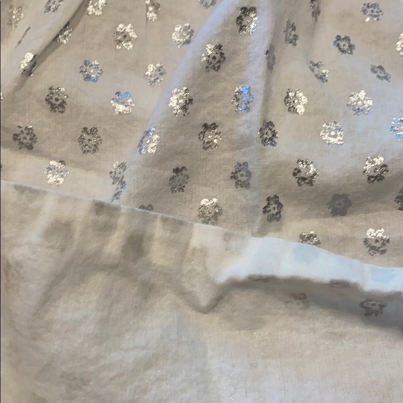 Oshkosh house and skirt set. Excellent condition. - Picture 7 of 8